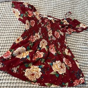 Super cute floral dress top